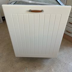 Integrated dishwasher