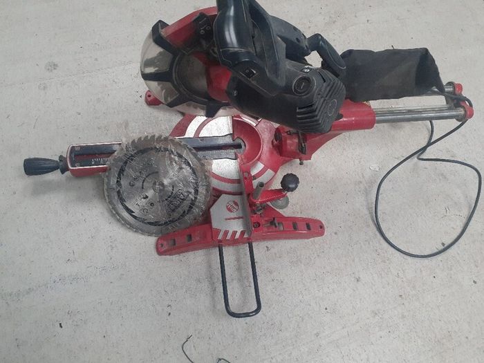Mitre Saw