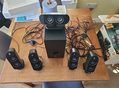 Logitech X-530 5.1 surround system