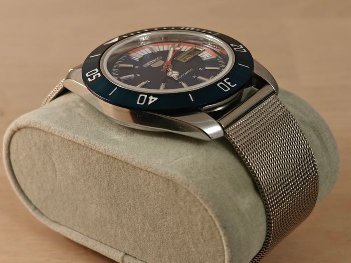 seiko 5 automatic