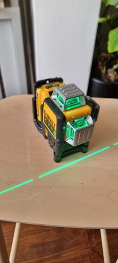 Laser level