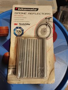 spoke reflectors