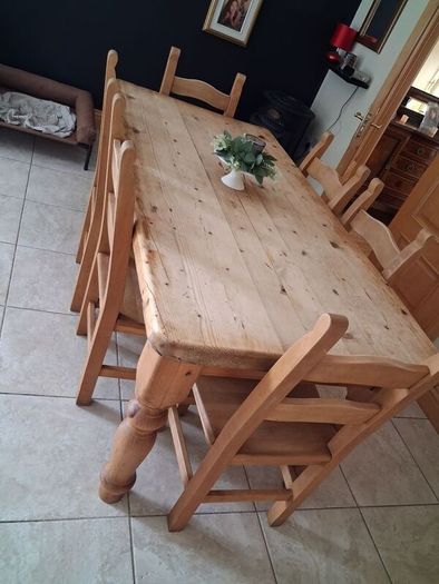 Solid pine kitchen table and chairs