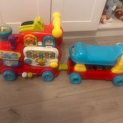 vTech train