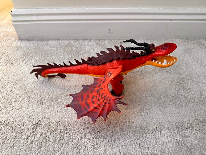 How To Train Your Dragon HookFang Dragon Blaster Action Figure 35 cm. Damaged Head Used Please see photos