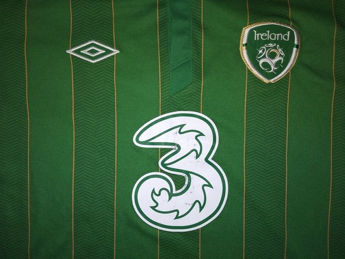 FREE POST Vintage Republic of Ireland Jersey Umbro Shirt   Eire Irish Green Soccer Football Extra Large