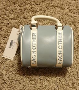 Each Other handbag