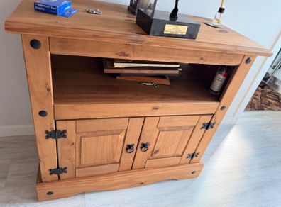 Solid Pine Cabinet-800mm (W) x 780mm (H)