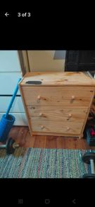 chest of drawers