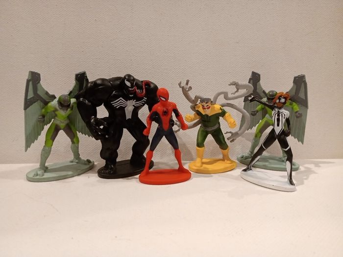 Marvel Minis