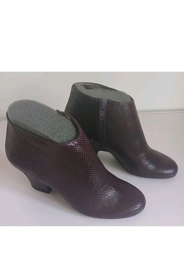 Cefalu Xelipe Burgundy Leather Ankle Boots EU32 UK13 Snakeskin Effect BNIB