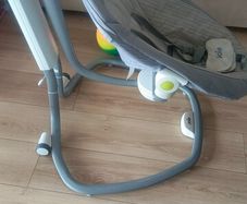 baby swing, only battery or adaptor needed for working