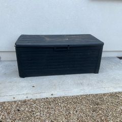 garden storage bench