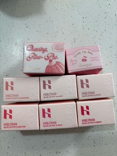 K beauty Korean, holika holika and dasique