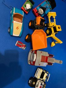 Oso Go-Go-Go Race Car Marshall Firetruck Bruder Minidumper Bob the Builder Scoop the Digger toy