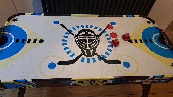 Air Hockey table