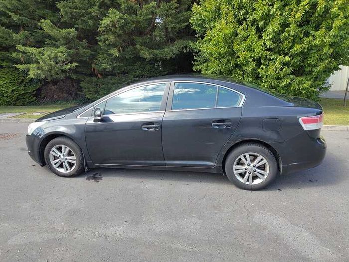 2010 Toyota Avensis