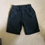 Knee length shorts Image 3