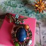 Vintage style brooches Image 2