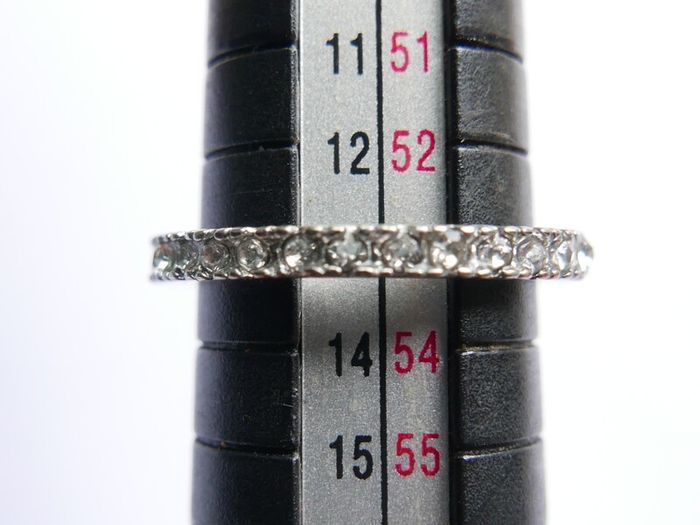 Vintage 925 Sterling Silver Eternity Ring with Clear Stones size M - 2,2g