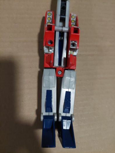 Transformer G1 Starscream