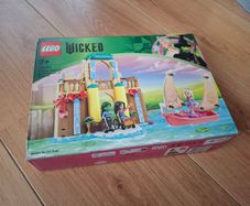 LEGO Wicked 75681 Glinda Elphaba & Nessarose at Shiz University