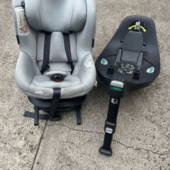 Free car seat and stand