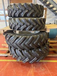 Ford rims and Tyres