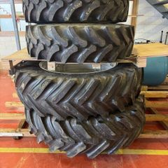 Ford rims and Tyres