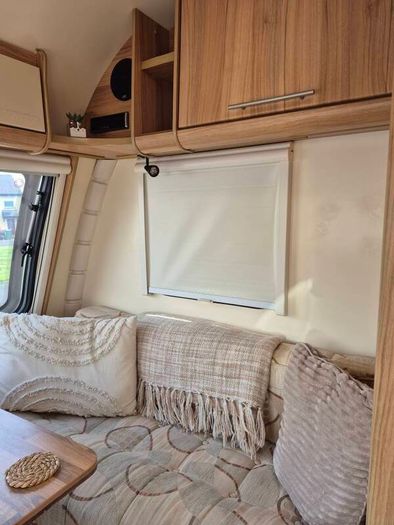 Bailey Orion 450/5. Triple Bunks