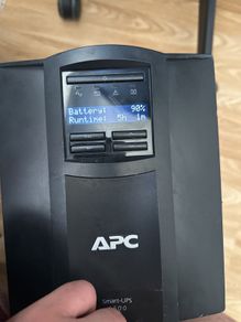APC Smart-UPS 1500VA (SMT1500i) - Pure Sine Wave - Perfect Condition