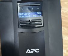 APC Smart-UPS 1500VA (SMT1500i) - Pure Sine Wave - Perfect Condition