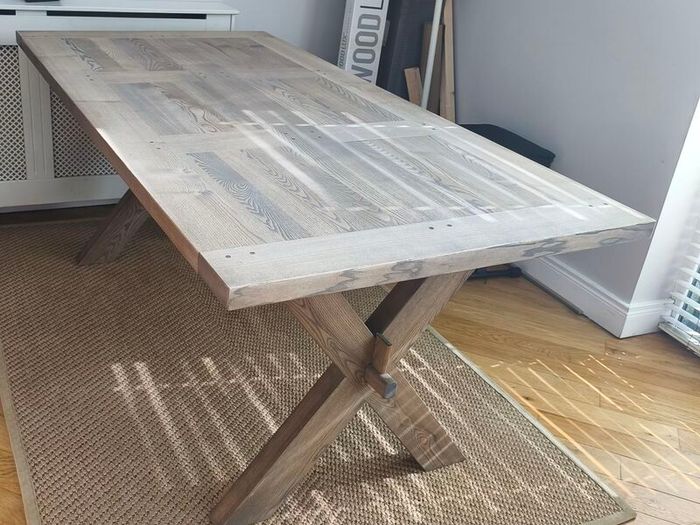 Horsen X Leg Dining Table