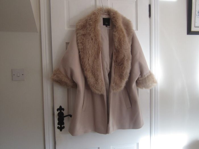 RIVER ISLAND   fur trimmed    size 16 -20