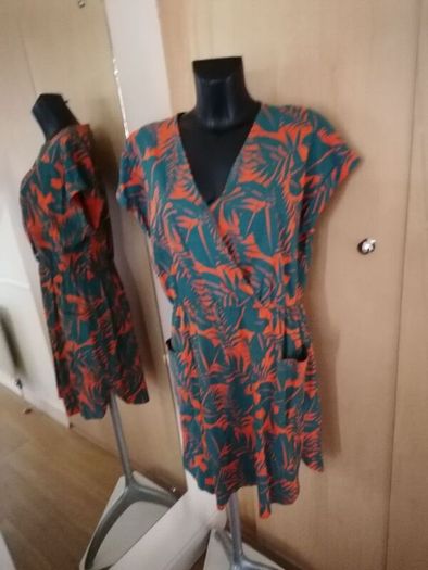Women's Dress Size 16
