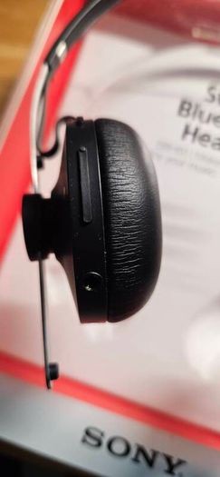 Sony retro SBH60 bluetooth light weight headphones