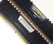 Corsair Vengeance LPX 32GB DDR4 (2x16GB) 2666MHz CL16