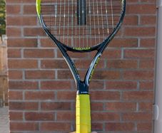 Head YouTek Extreme Team Tennis Racket (107 sq in / 270g) - New Base Grip