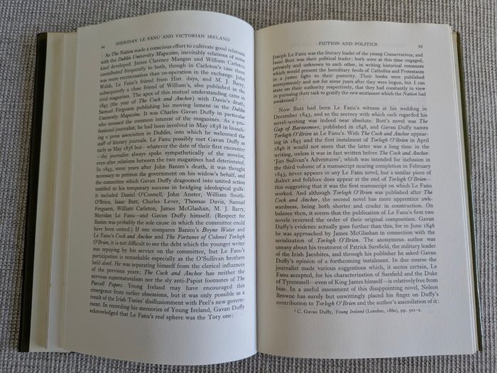 Sheridan Le Fanu and Victorian Ireland - W.J. McCormack - 1980 OUP Hardback