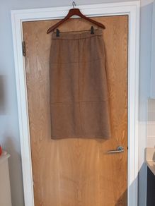 Gallery  A-Line Faux Suede  Tan A-Line Skirt. S. 12 . New - No Tag.