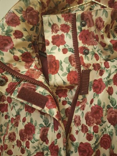 Flower patterned womans raincoat