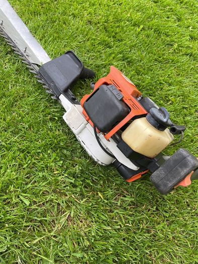 Hedge trimmer -stihl hs85.  for parts