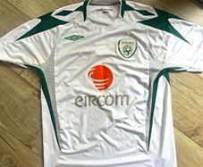 Vintage Ireland soccer jersey