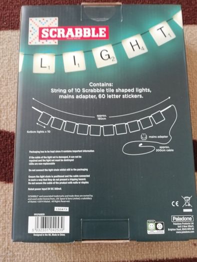 Scrabble light chain