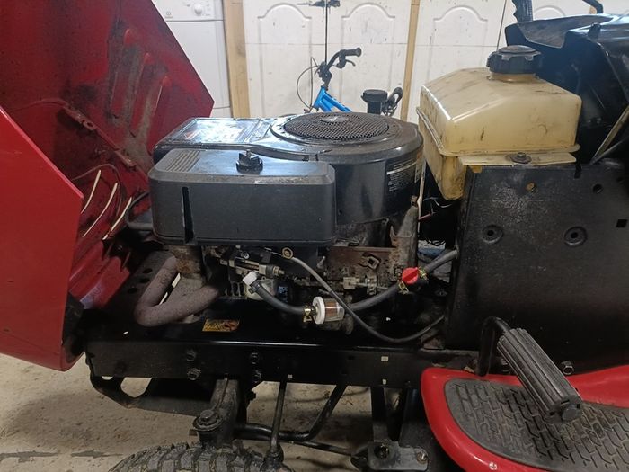 Ride On Lawnmower