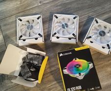 Corsair white QL120 LED Fans Set (white fans)