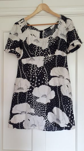 Warehouse Dress Size 14