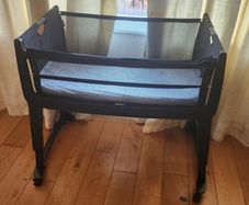 SnuzPod Studio Bedside Crib - Black
