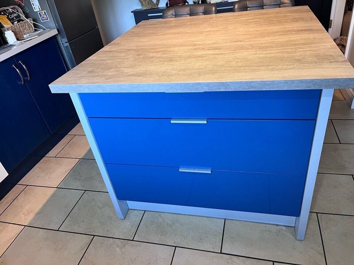 Kitchen Island