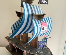 Pirate cupcake stand
